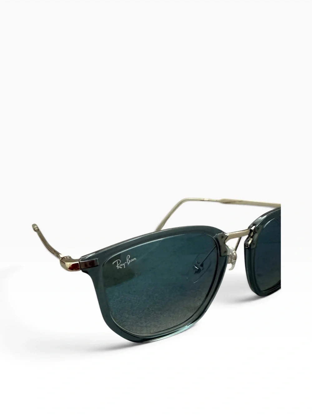 Ray-Ban Blue Lens-Style RB4451 Sunglasses